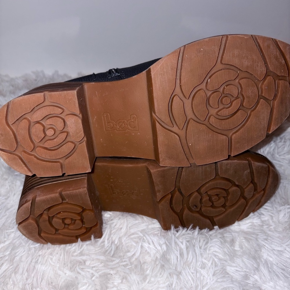 boc Gray Ankle Boots - Picture 8 of 12